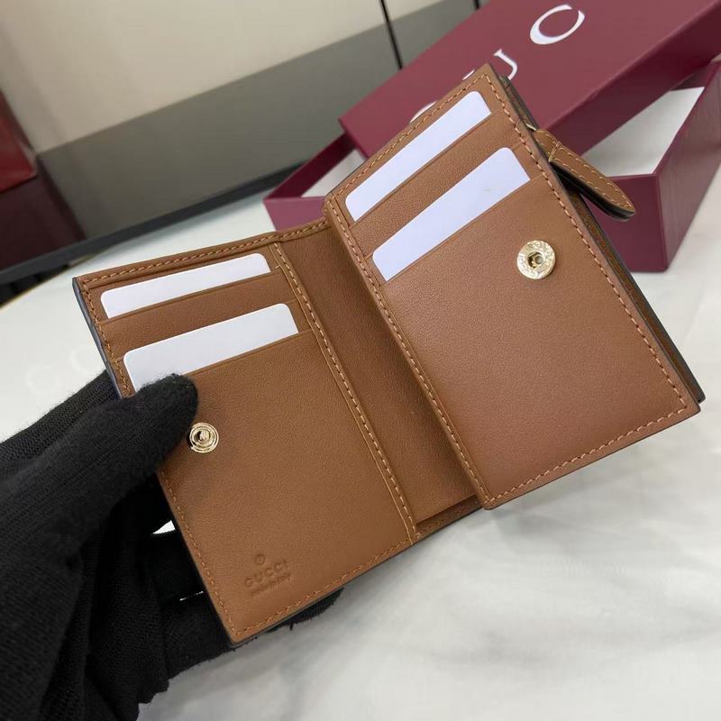 2026秋冬系列， GG Emblem系列煥新詮釋品牌的雋永優雅風範和精湛工藝。