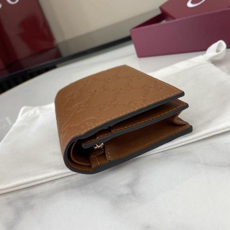 2026秋冬系列， GG Emblem系列煥新詮釋品牌的雋永優雅風範和精湛工藝。