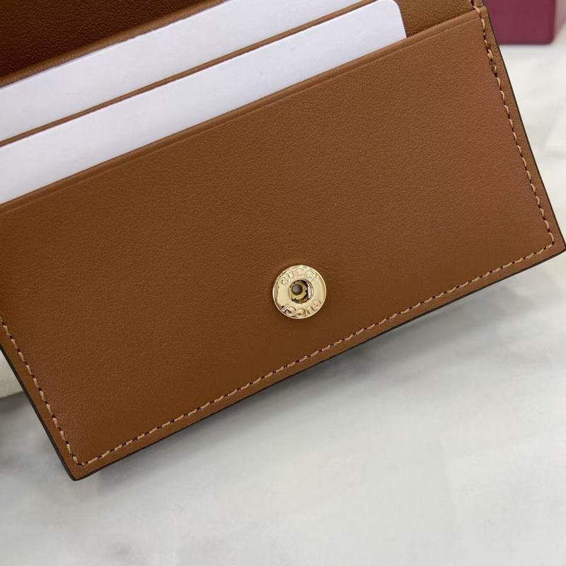 2026秋冬系列， GG Emblem系列煥新詮釋品牌的雋永優雅風範和精湛工藝。