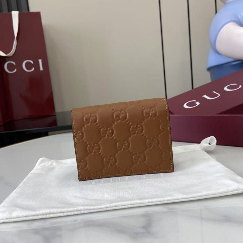 2026秋冬系列， GG Emblem系列煥新詮釋品牌的雋永優雅風範和精湛工藝。