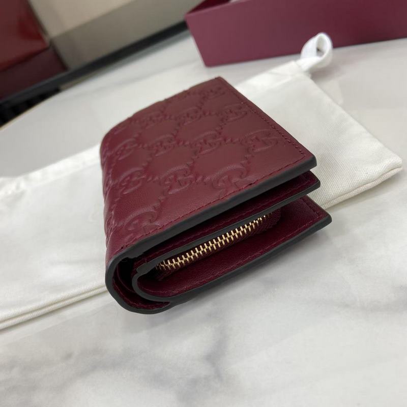 2026秋冬系列， GG Emblem系列煥新詮釋品牌的雋永優(yōu)雅風(fēng)範(fàn)和精湛工藝。