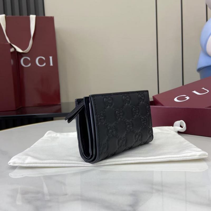 2026秋冬系列， GG Emblem系列煥新詮釋品牌的雋永優雅風範和精湛工藝。