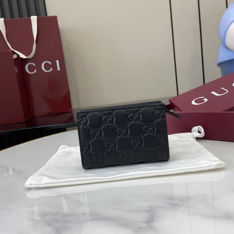 2026秋冬系列， GG Emblem系列煥新詮釋品牌的雋永優雅風範和精湛工藝。