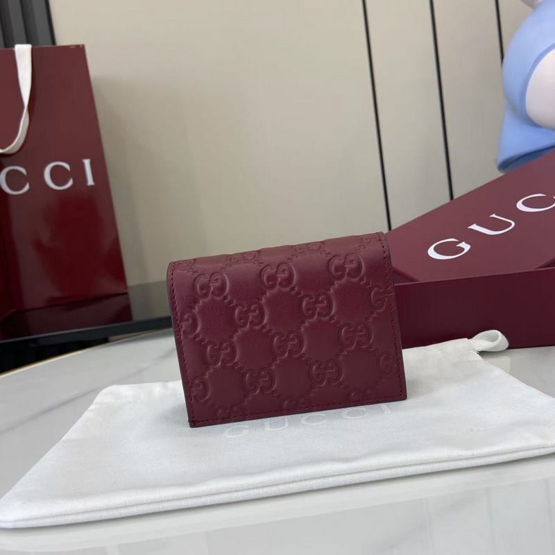 2026秋冬系列， GG Emblem系列煥新詮釋品牌的雋永優雅風範和精湛工藝。