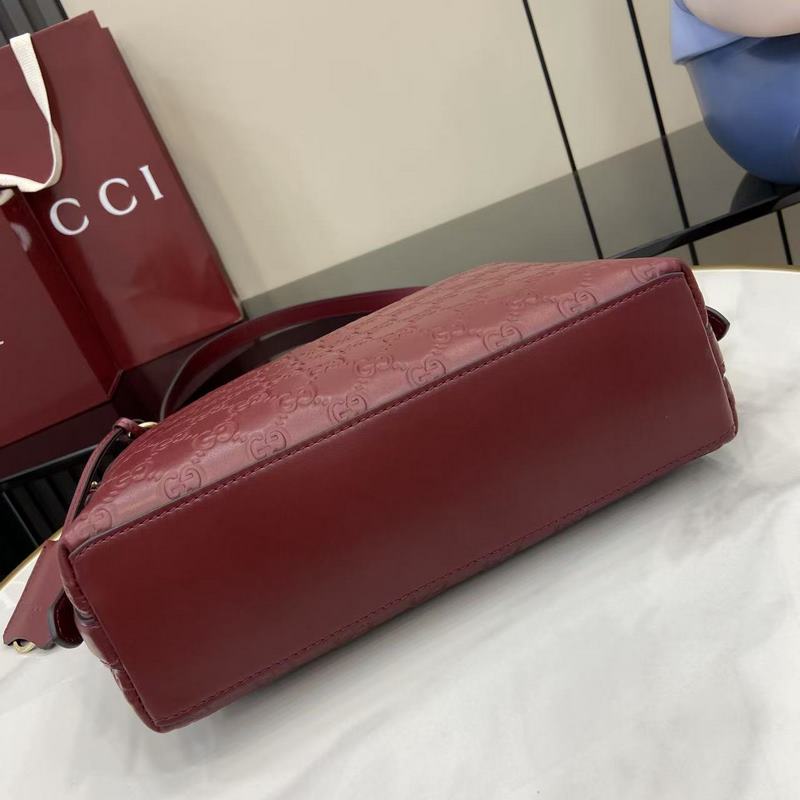 2026秋冬系列， 全新GG Emblem系列煥新詮釋品牌的雋永優雅風範和精湛工