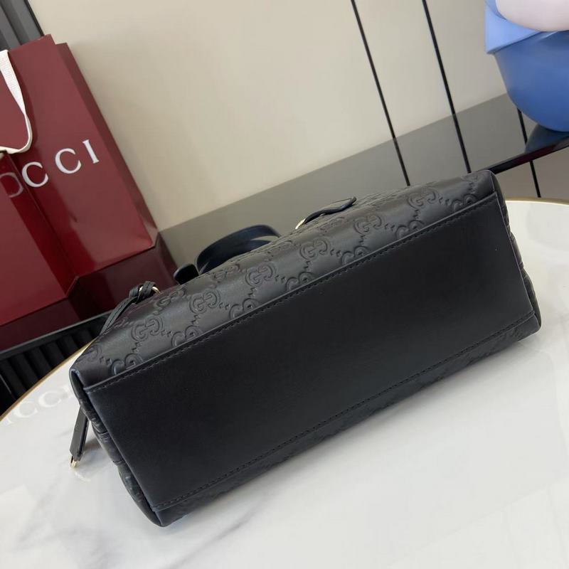 2026秋冬系列， GG Emblem系列煥新詮釋品牌的雋永優雅風範和精湛工藝。