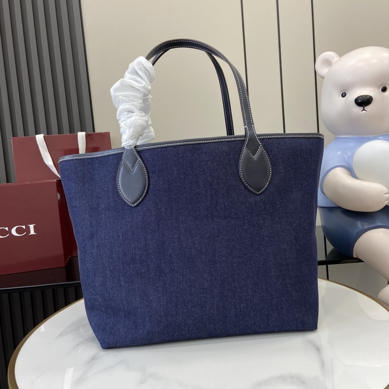 配全套原廠禮品袋包裝 Gucci Totissima系列糅合 tote 一詞與意