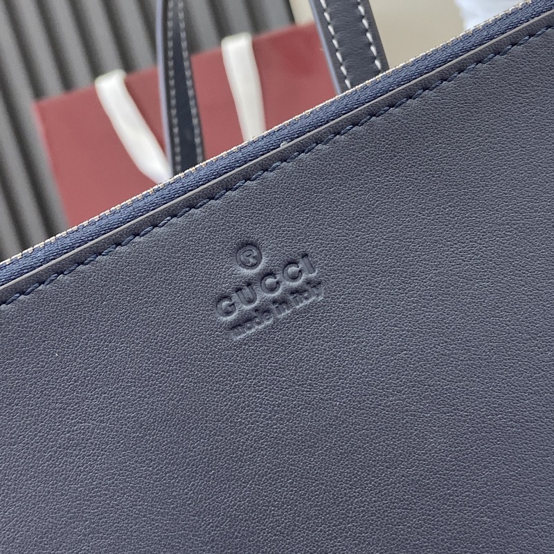 配全套原廠禮品袋包裝 Gucci Totissima系列糅合 tote 一詞與意