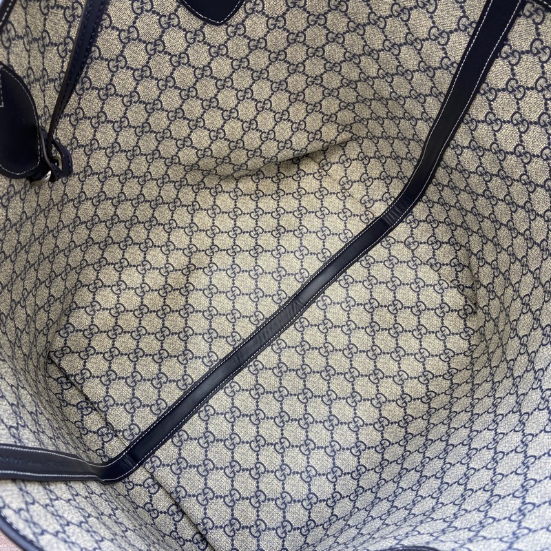 配全套原廠禮品袋包裝 Gucci Totissima系列糅合 tote 一詞與意