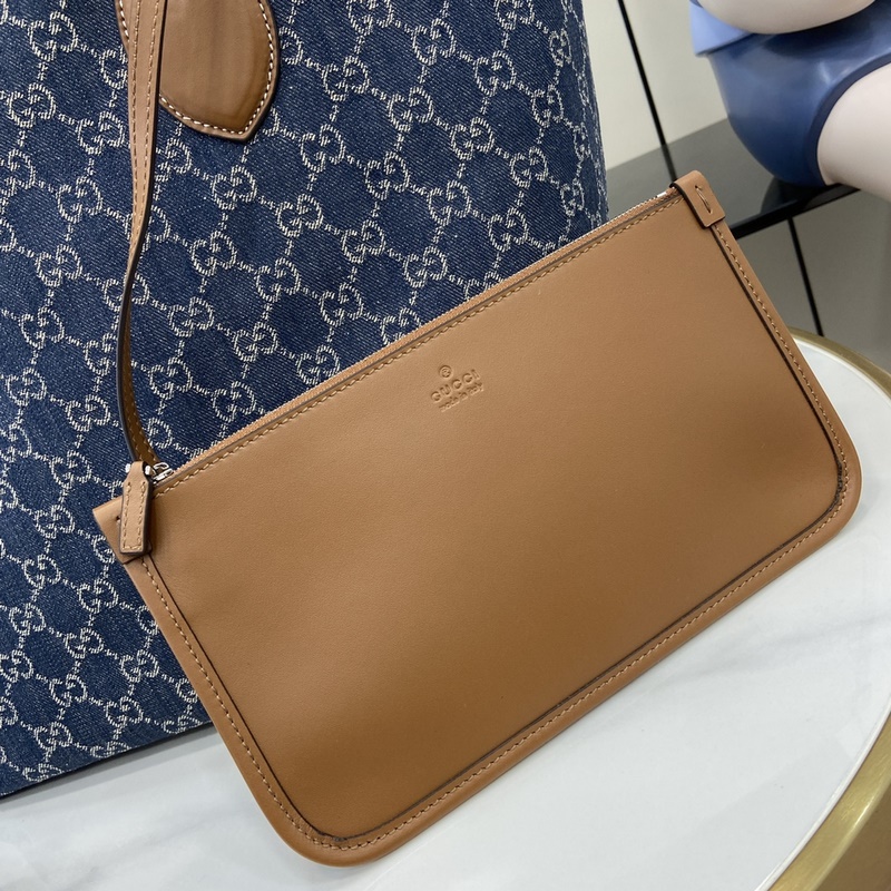 Gucci Totissima系列糅合 tote 一詞與意大利語中表示最高級的詞