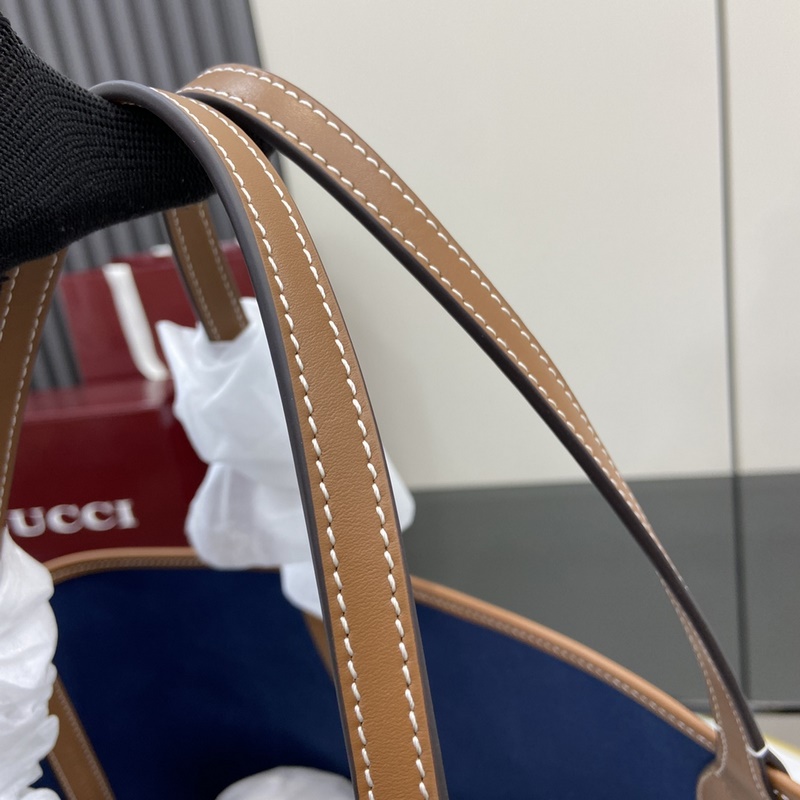 Gucci Totissima系列糅合 tote 一詞與意大利語中表示最高級的詞