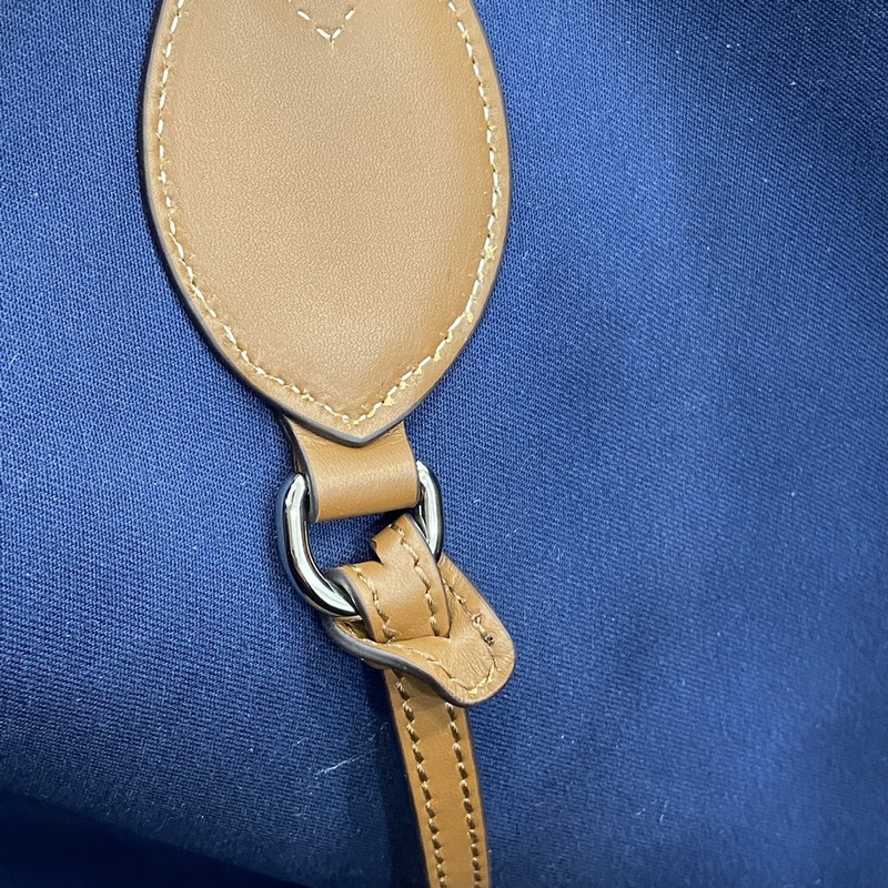 Gucci Totissima系列糅合 tote 一詞與意大利語中表示最高級的詞