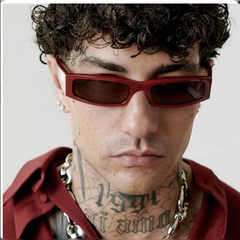 GUCCI新品 GG1778SA size：57口17-145 這款矩形鏡框太陽