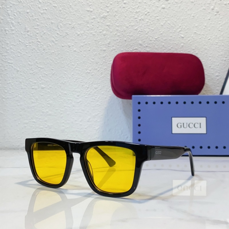 GUCCI MODEL：GG8817 SIZE： 52口21-145