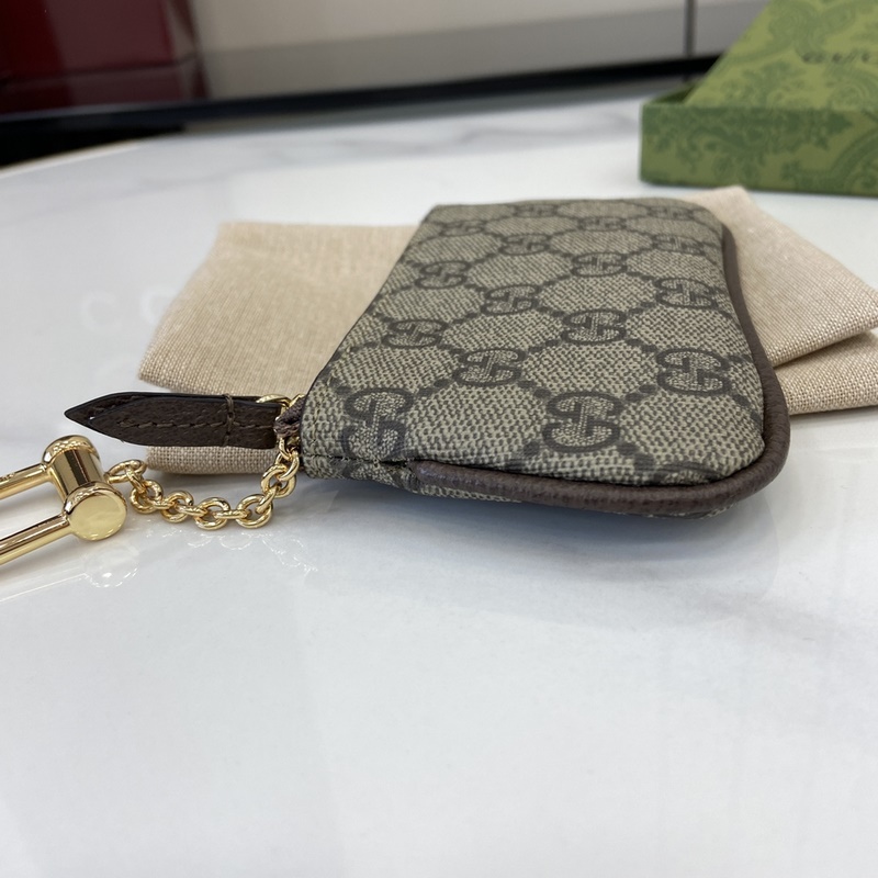 Ophidia系列鑰匙包。Ophidia系列不斷推陳出新，這款以GG Supre