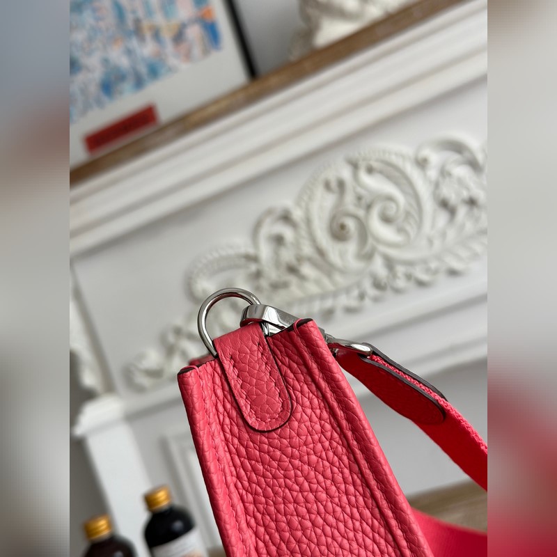 Mini EveyIne 伊芙琳 半手工+蠟線 自配肩帶+tc牛皮 顔色：唇膏