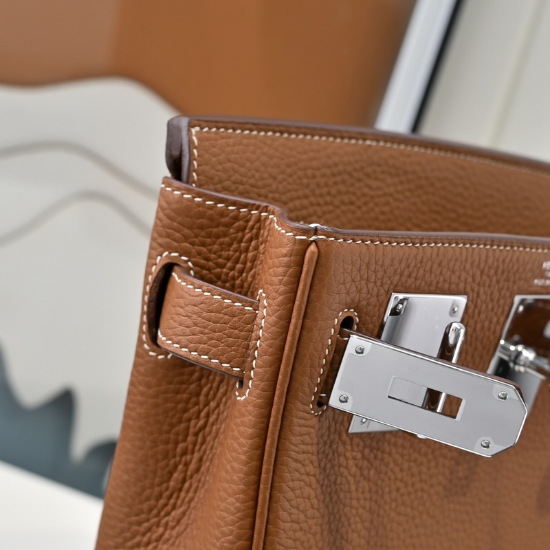 愛馬仕最帥胸包來啦 Hermes HAC A DOS 終于出了一款除了 BKc比