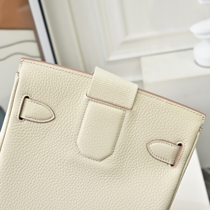 愛馬仕最帥胸包來啦 Hermes HAC A DOS 終于出了一款除了  BK