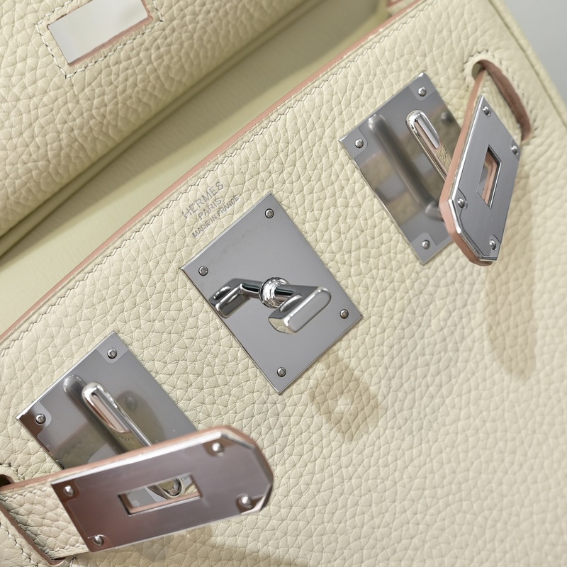 愛馬仕最帥胸包來啦 Hermes HAC A DOS 終于出了一款除了  BK