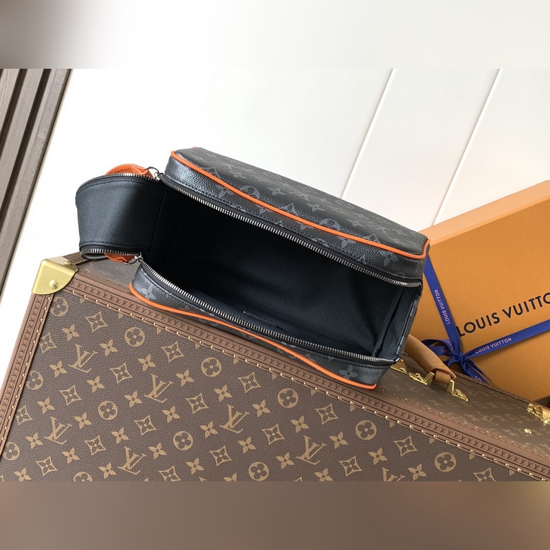 M15246橙色 頂級原單 變碼芯片163C 本款Dopp Kit梳洗包以細緻粒