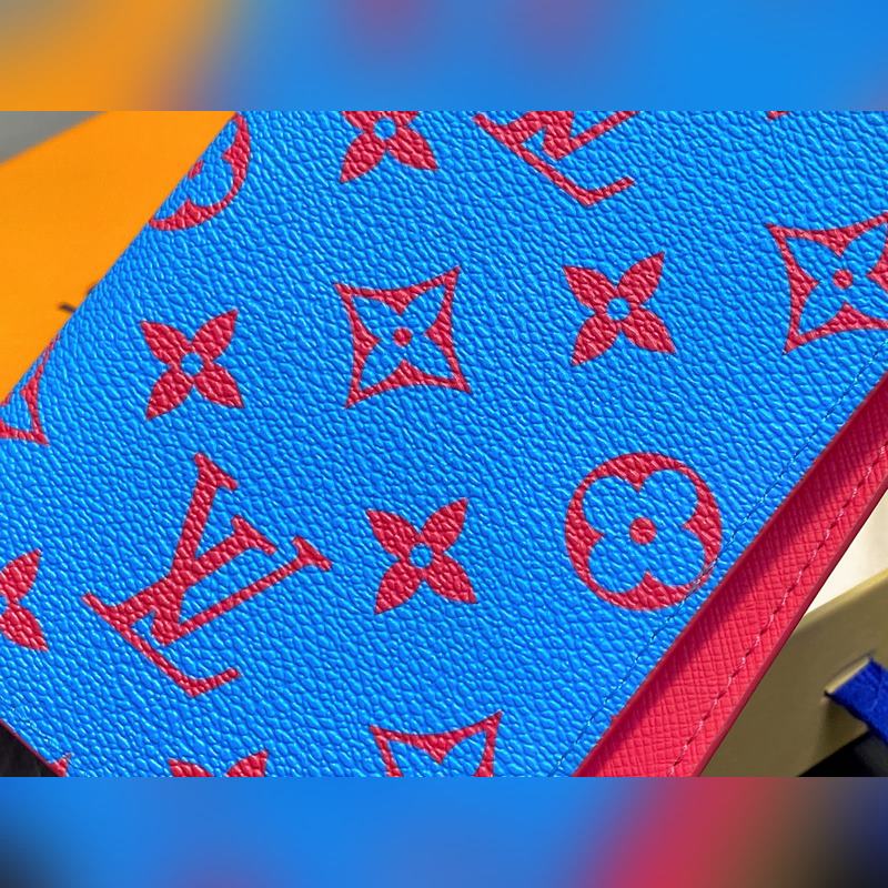 M14770紅色 護照夾護照套 本款護照套為 Monogram Macassar