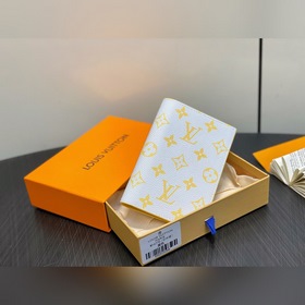 M14770黃色 護(hù)照夾護(hù)照套 本款護(hù)照套為 Monogram Macassar