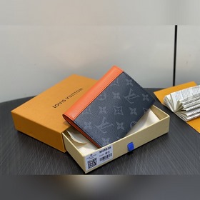 M25838黑花/橙色 護(hù)照夾護(hù)照套 當(dāng)季新款 護(hù)照套 本款護(hù)照套為 Monog