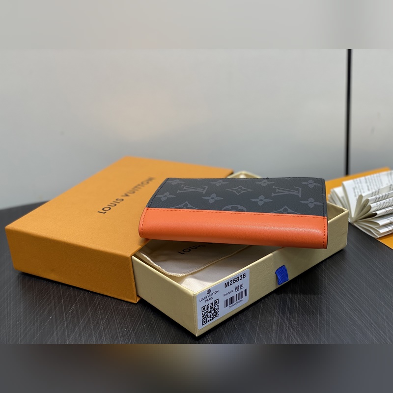 M25838黑花/橙色 護照夾護照套 當季新款 護照套 本款護照套為 Monog