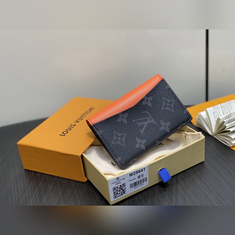 M25841黑花/橙色 卡包錢包 當季新款 口袋錢夾 本款口袋錢夾取材 Mono