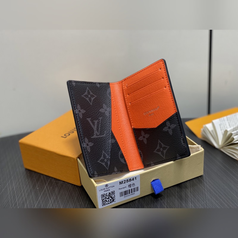 M25841黑花/橙色 卡包錢包 當季新款 口袋錢夾 本款口袋錢夾取材 Mono