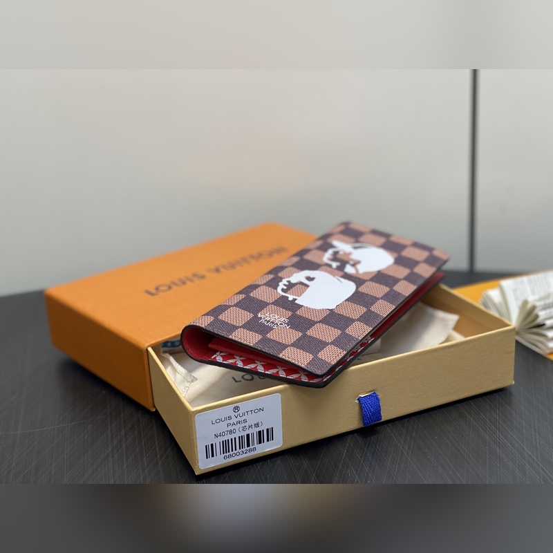 N40780啡格 Lv nigo聯名 頭像絲印長款西裝夾錢包 當季新款 BRAZ