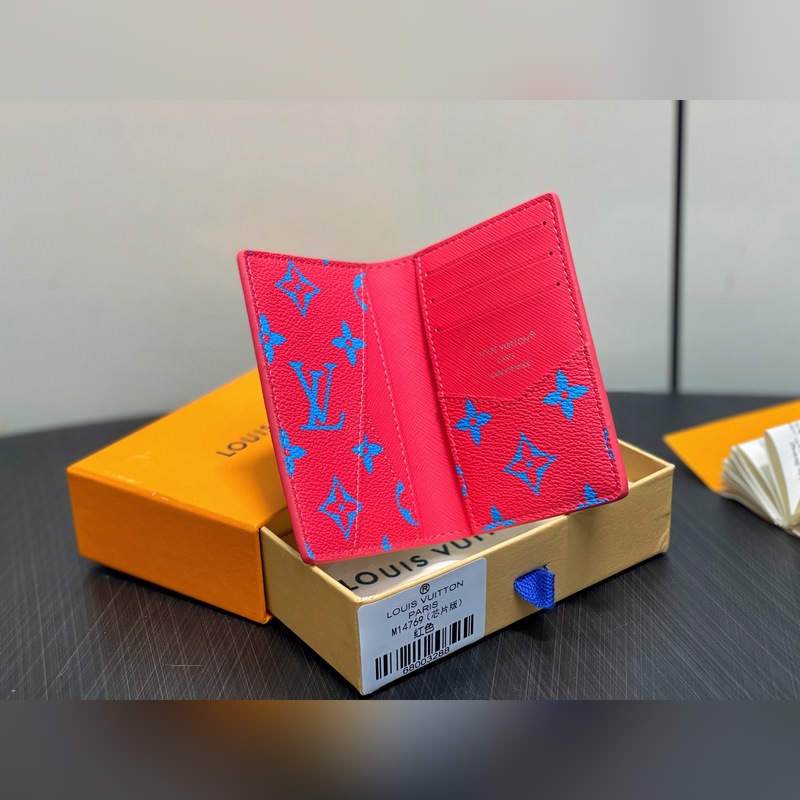 M14769紅色 卡包錢夾錢包 當季新款 口袋錢夾 本款口袋錢夾以 Monogr