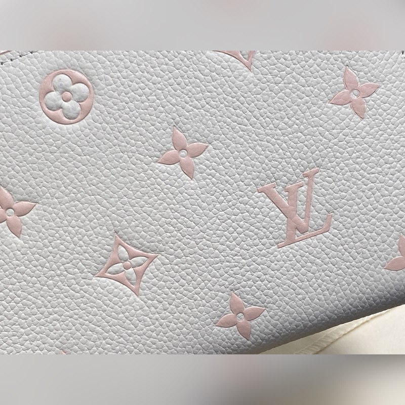 M13644奶油色 絲印全皮單拉鍊錢包 Zippy 拉鍊錢夾 這一季特有的雙色者