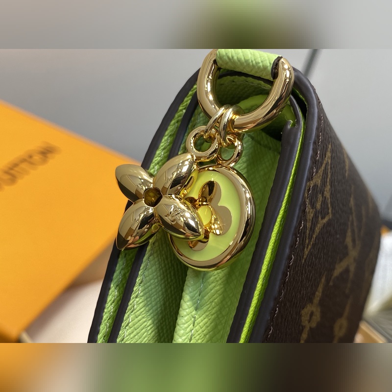 M14628綠色 兩折錢包 本款LV Charms 口袋錢夾 M14718粉 M