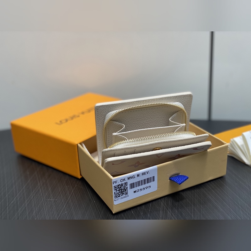 M25595米白 七夕限定幻彩全皮兩折錢包 Claire Wallett 錢夾