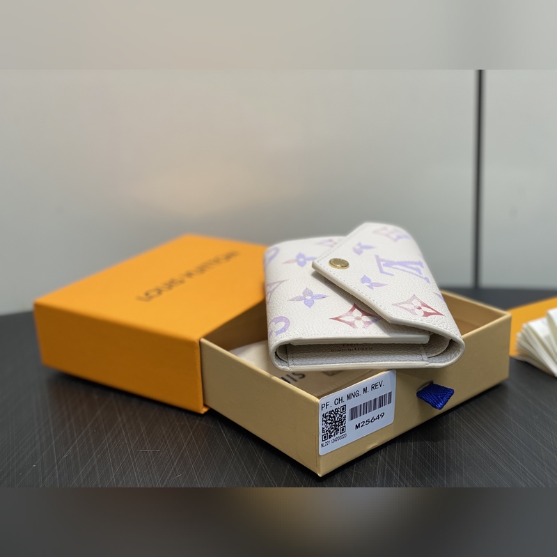 M25649米白 七夕限定幻彩全皮三折錢包 當季新款 VICTORINE 錢夾