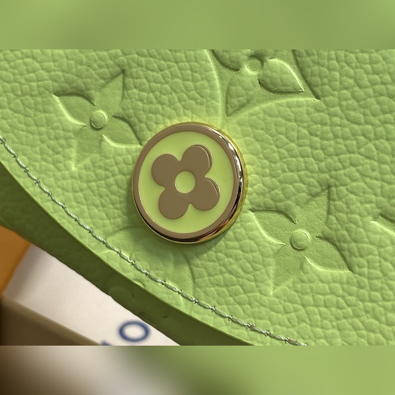 M14550  6綠色 全皮壓花卡包錢(qián)包 Rosalie 零錢(qián)包 這款Rosa