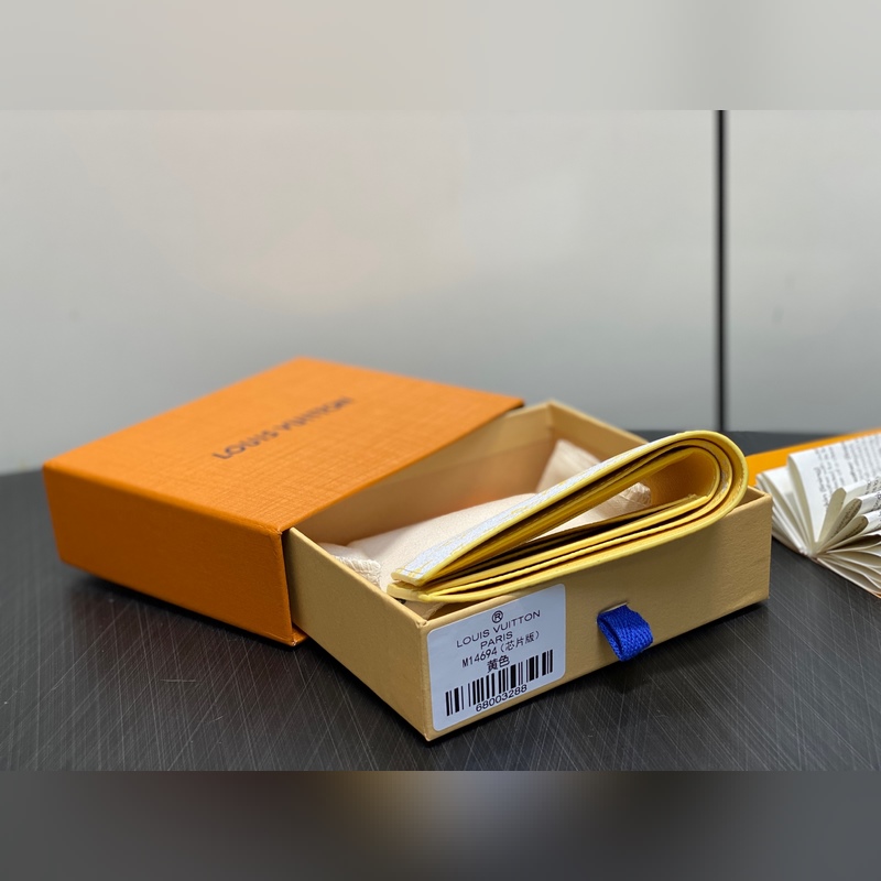 M14694黃色 短款西裝夾錢包 MULTIPLE 錢夾 新款男士短夾 本款 M