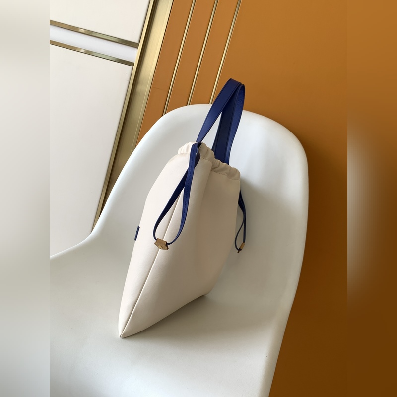 M15235 頂級原單 動態16 3LOUIS VUITTON Nigo聯名款F