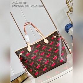 頂級(jí)原單[獨(dú)家實(shí)拍 M13263 ]本款 Neverfull 中號(hào)手袋以靈動(dòng)筆觸