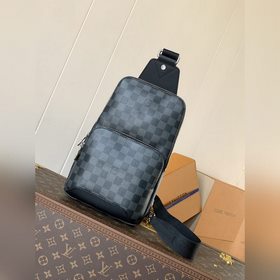 N41719黑格 頂級(jí)原單 變碼芯片 胸包系列 AVENUE 單肩包 此款Dam