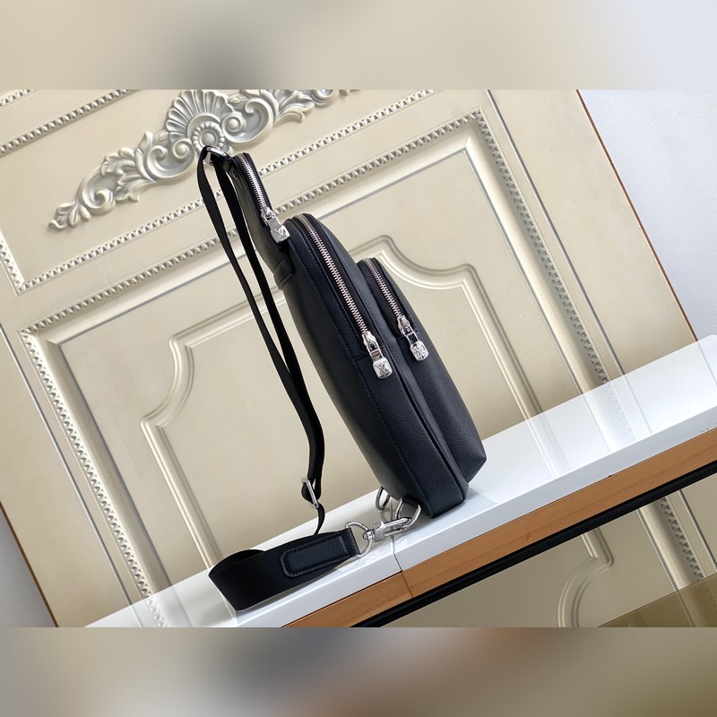 [海原外單 獨實家拍 30863黑十字紋]本款 Avenue 單肩包取材 Dam