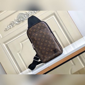 [海原外單 獨(dú)實(shí)家拍46327老花]本款 Avenue 單肩包取材 Damier