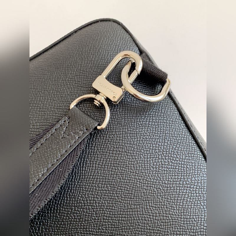 [海原外 單 獨實家 拍] M30443 Avenue 單肩包采用 Ta?ga