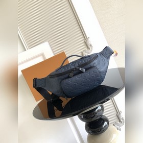 特級(jí) 163c01動(dòng)態(tài)芯片 本款 Rush 腰包以 Monogram Shado