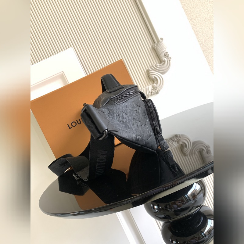 特級 163c01動態芯片 本款 Rush 腰包以 Monogram Shado