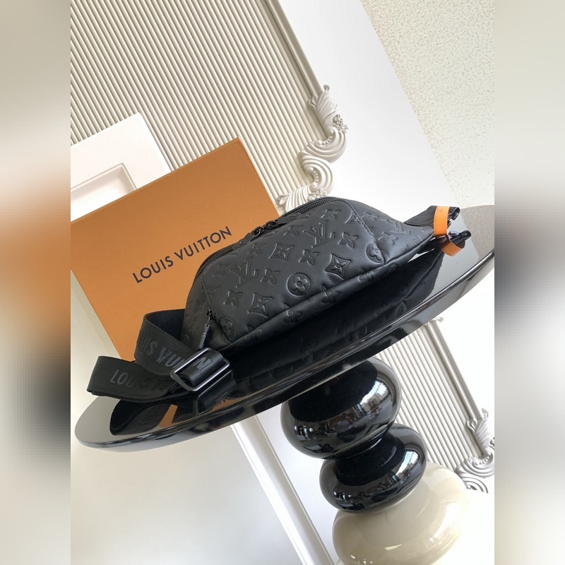 特級 163c01動態芯片 本款 Rush 腰包以 Monogram Shado