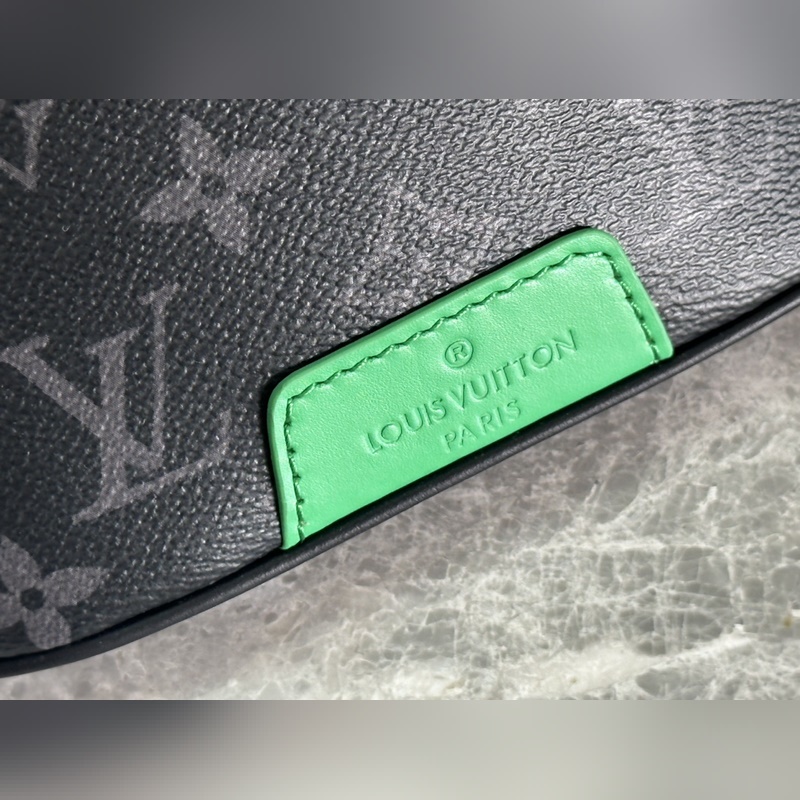 [163C01動態芯片]頂級原單 型號：M25924黑花配綠皮 本款 Disco