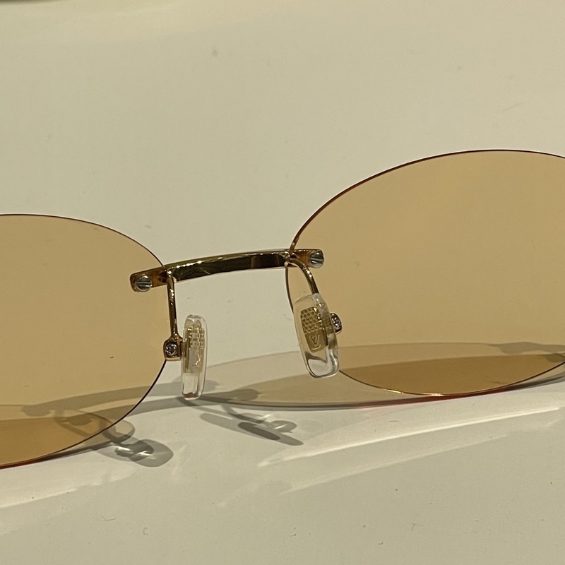 LOUIS VUITTON MODEL：Z2193U SIZE：55口17-14