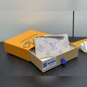 M25597米白 七夕限定幻彩全皮鑰匙包 當(dāng)季新款 鑰匙零錢包 本款鑰匙零錢包擁